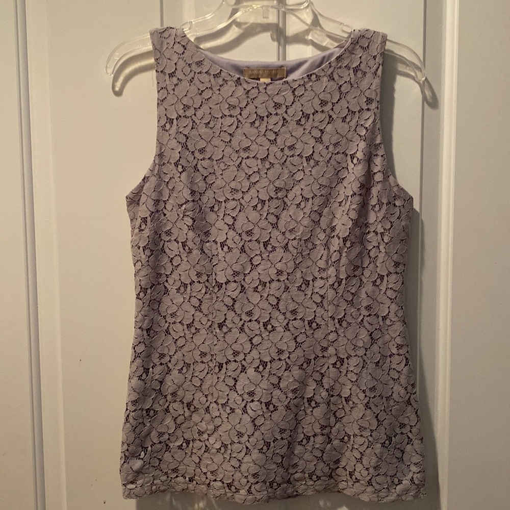 Banana Republic Sleeveless Lace Gray Slightly Tapered Tank Top Shirt